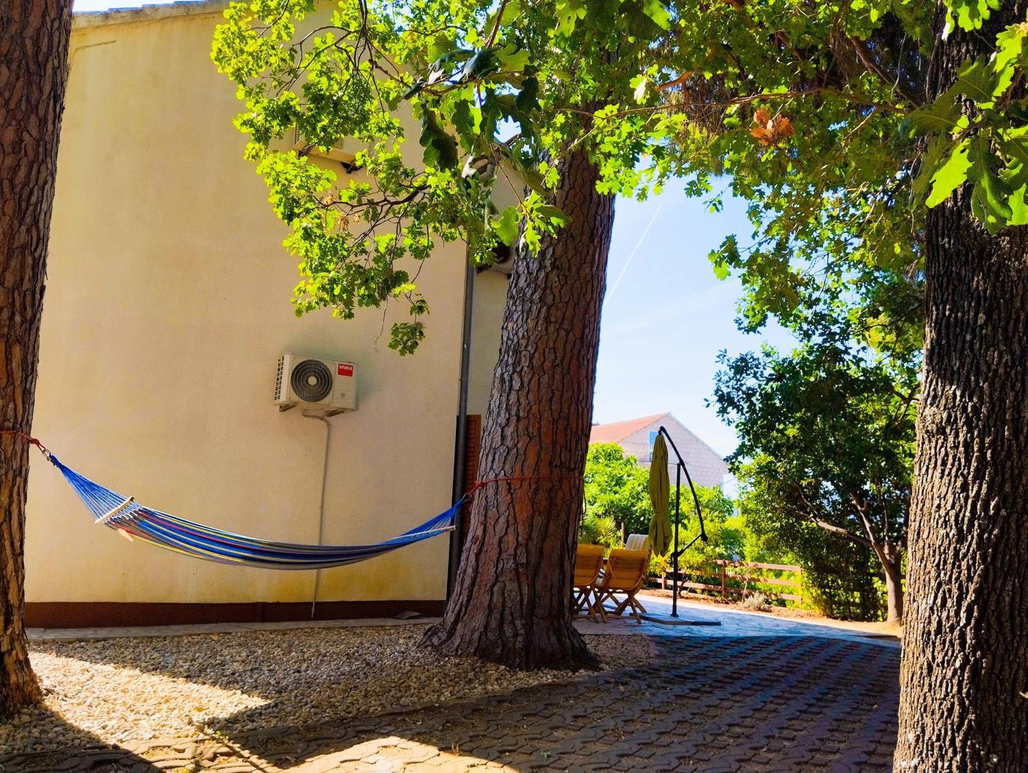 Holiday House Pinus Pinea Viganj Exterior foto